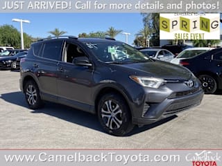 2016 Toyota RAV4 LE JTMZFREV8GJ061731 2016 Toyota RAV4 LE