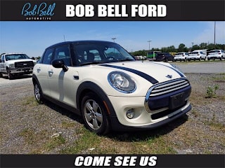 2015 MINI Hardtop 4 Door Cooper WMWXS5C5XFT833726 2015 MINI Hardtop 4 Door Cooper