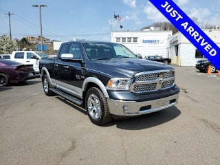 2017 Ram Pickup 1500 1C6RR7JT3HS699579 2017 Ram Pickup 1500