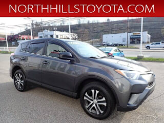 2018 Toyota RAV4 JTMBFREV4JD243479 2018 Toyota RAV4