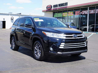 2018 Toyota Highlander XLE 5TDJZRFH7JS543551 2018 Toyota Highlander XLE