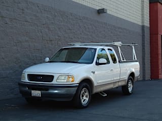 1998 Ford F-150 XLT 1FTZX1762WNB21787 1998 Ford F-150 XLT