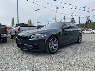 2014 BMW M5 Base WBSFV9C57ED097424 2014 BMW M5 Base