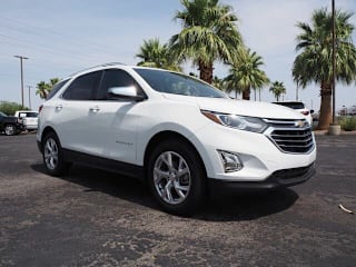 2018 Chevrolet Equinox Premier 2GNAXMEV2J6143141 2018 Chevrolet Equinox Premier