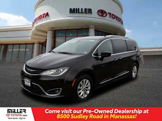 2018 Chrysler Pacifica Touring L 2C4RC1BG8JR217107 2018 Chrysler Pacifica Touring L