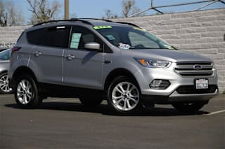 2018 Ford Escape 1FMCU9HD0JUB74217 2018 Ford Escape