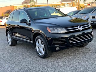 2011 Volkswagen Touareg TDI Lux WVGFK9BP8BD003948 2011 Volkswagen Touareg TDI Lux