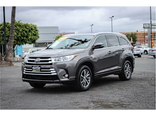 2017 Toyota Highlander XLE 5TDJZRFH2HS430486 2017 Toyota Highlander XLE
