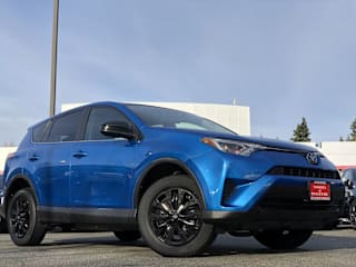 2017 Toyota RAV4 2T3ZFREV5HW401825 2017 Toyota RAV4