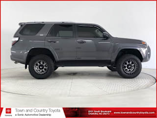 2018 Toyota 4Runner SR5 JTEBU5JR3J5522869 2018 Toyota 4Runner SR5