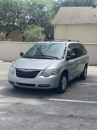 2007 Chrysler Town and Country Touring 2A4GP54L47R222367 2007 Chrysler Town and Country Touring