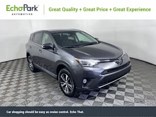2018 Toyota RAV4 XLE 2T3WFREV0JW467028 2018 Toyota RAV4 XLE