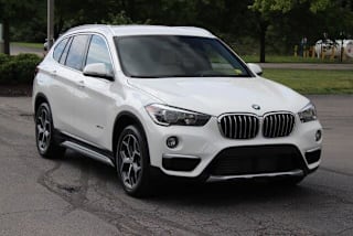 2018 BMW X1 xDrive28i WBXHT3C31J5K22250 2018 BMW X1 xDrive28i