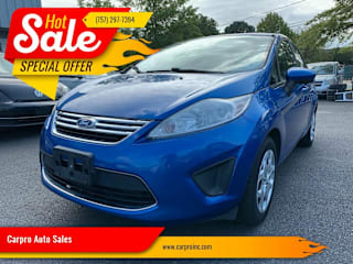 2011 Ford Fiesta 3FADP4BJ2BM105266 2011 Ford Fiesta