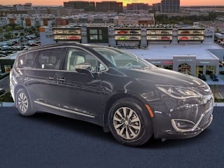 2020 Chrysler Pacifica Hybrid Limited 2C4RC1N70LR151988 2020 Chrysler Pacifica Hybrid Limited
