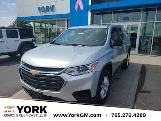 2018 Chevrolet Traverse LS 1GNERFKW9JJ207912 2018 Chevrolet Traverse LS