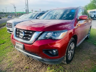 2017 Nissan Pathfinder SV 5N1DR2MN7HC677979 2017 Nissan Pathfinder SV