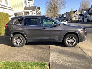 2019 Jeep Cherokee Latitude Plus 1C4PJMLB5KD124440 2019 Jeep Cherokee Latitude Plus