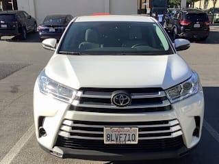 2019 Toyota Highlander LE 5TDBZRFH1KS702974 2019 Toyota Highlander LE