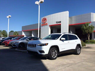 2019 Jeep Cherokee Latitude Plus 1C4PJLLN9KD178571 2019 Jeep Cherokee Latitude Plus