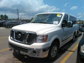 2016 Nissan NV Passenger 3500 HD SL 5BZAF0AA8GN853575 2016 Nissan NV Passenger 3500 HD SL