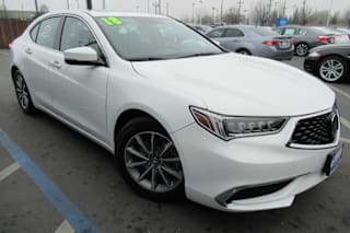 2018 Acura TLX w/Tech 19UUB1F56JA009867 2018 Acura TLX w/Tech