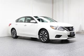 2016 Nissan Altima 2.5 SV 1N4AL3AP8GC140997 2016 Nissan Altima 2.5 SV