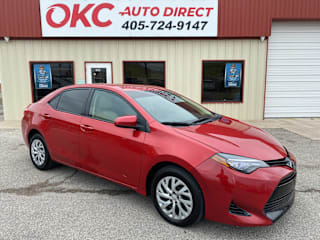 2017 Toyota Corolla LE 5YFBURHE9HP571053 2017 Toyota Corolla LE