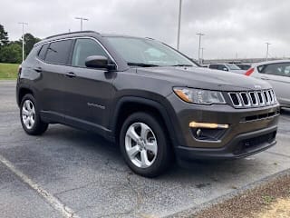2018 Jeep Compass Latitude 3C4NJCBB6JT287206 2018 Jeep Compass Latitude
