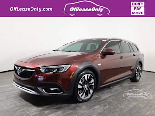 2018 Buick Regal TourX Essence W04GV8SX6J1112607 2018 Buick Regal TourX Essence