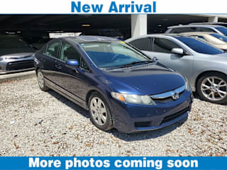 2010 Honda Civic LX 2HGFA1F50AH570241 2010 Honda Civic LX