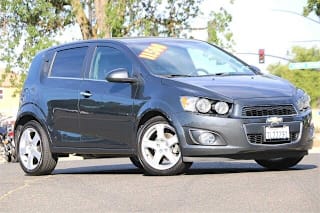 2015 Chevrolet Sonic LTZ Auto 1G1JE6SB2F4202937 2015 Chevrolet Sonic LTZ Auto