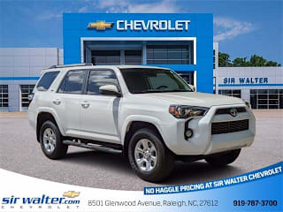 2019 Toyota 4Runner SR5 JTEBU5JR7K5650596 2019 Toyota 4Runner SR5