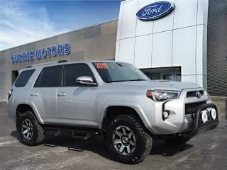 2018 Toyota 4Runner TRD Off-Road JTEBU5JR3J5537016 2018 Toyota 4Runner TRD Off-Road