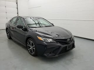 2018 Toyota Camry L 4T1B11HK5JU048682 2018 Toyota Camry L