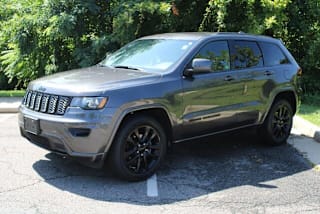2017 Jeep Grand Cherokee Altitude 1C4RJFAG0HC874829 2017 Jeep Grand Cherokee Altitude