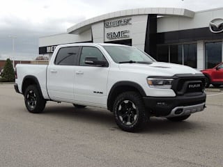 2020 Ram Pickup 1500 1C6SRFLT9LN421964 2020 Ram Pickup 1500