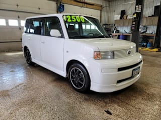 2006 Scion xB Base JTLKT324764073101 2006 Scion xB Base