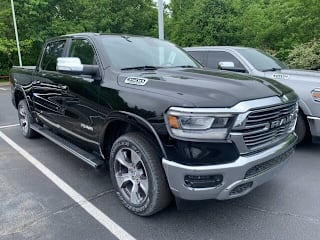 2019 Ram Pickup 1500 Laramie 1C6SRFJT4KN580375 2019 Ram Pickup 1500 Laramie