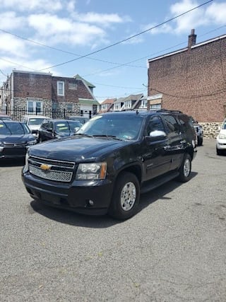 2011 Chevrolet Tahoe 1GNSKBE07BR106233 2011 Chevrolet Tahoe