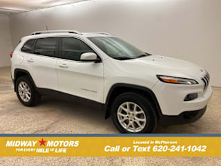 2017 Jeep Cherokee Latitude 1C4PJMCS3HW665466 2017 Jeep Cherokee Latitude