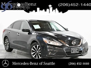 2017 Nissan Altima 1N4AL3AP8HC256380 2017 Nissan Altima