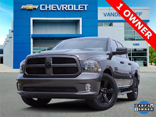 2018 Ram Pickup 1500 1C6RR6KG6JS245070 2018 Ram Pickup 1500