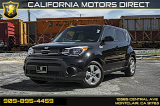2018 Kia Soul Base KNDJN2A27J7892841 2018 Kia Soul Base
