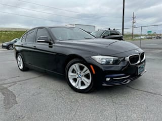 2016 BMW 3 Series 328i xDrive WBA8E3G55GNU00394 2016 BMW 3 Series 328i xDrive