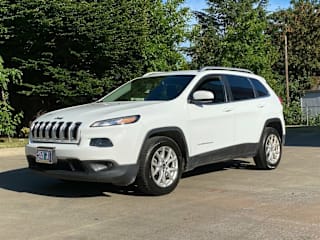 2014 Jeep Cherokee Latitude 1C4PJLCB2EW217354 2014 Jeep Cherokee Latitude