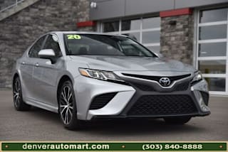 2020 Toyota Camry SE 4T1G11AK4LU306497 2020 Toyota Camry SE