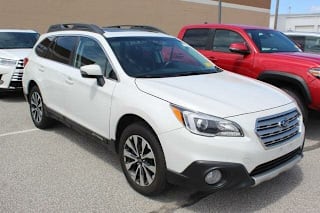 2017 Subaru Outback 2.5i Limited 4S4BSANCXH3396780 2017 Subaru Outback 2.5i Limited