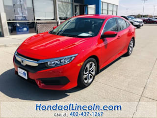2018 Honda Civic LX 2HGFC2F55JH551863 2018 Honda Civic LX