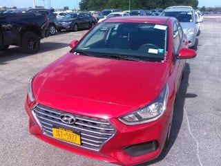 2019 Hyundai Accent SE 3KPC24A31KE070950 2019 Hyundai Accent SE